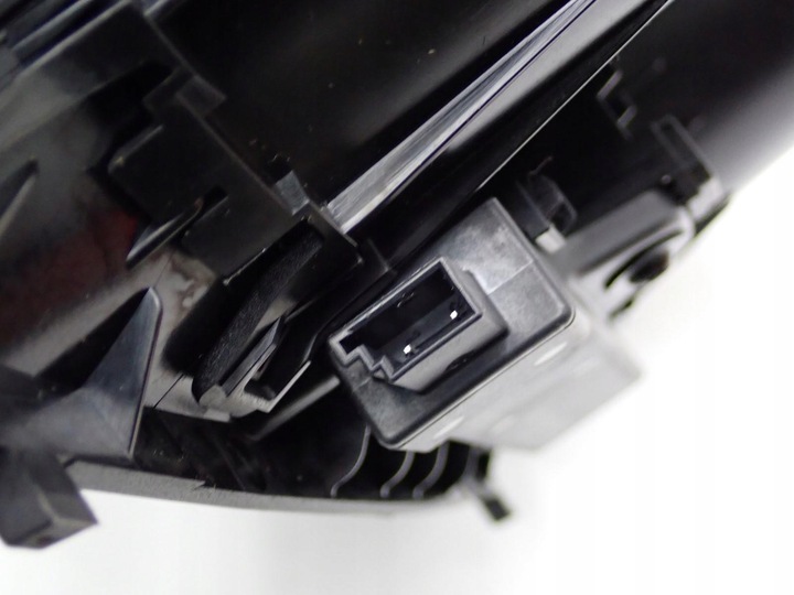 фото №8, Держатель na кружки напитки европа 9207320 9220832 bmw 1 f20 11r