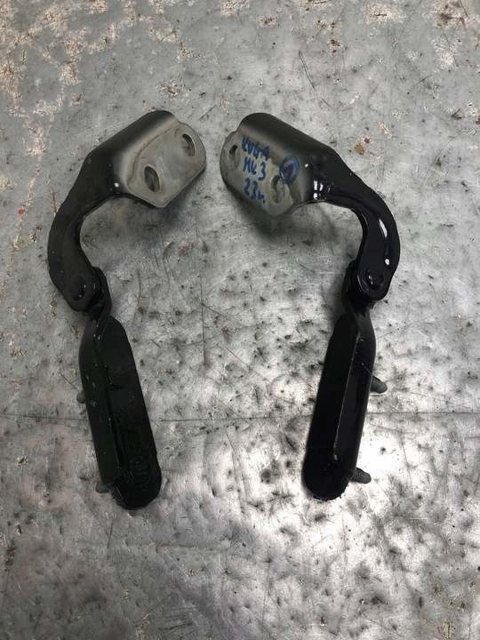 фото №1, Петлі кришки багажника ford kuga mk3 lj6b-s42901-ab lj6b-s42900-ab