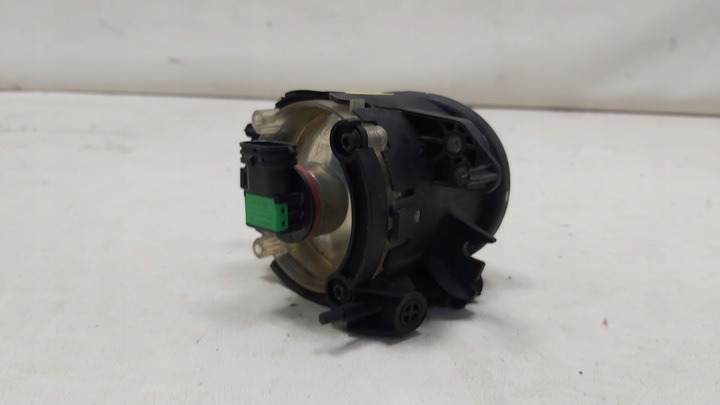 фото №8, Галоген лівий перед злегка пошкоджений. mercedes c клас