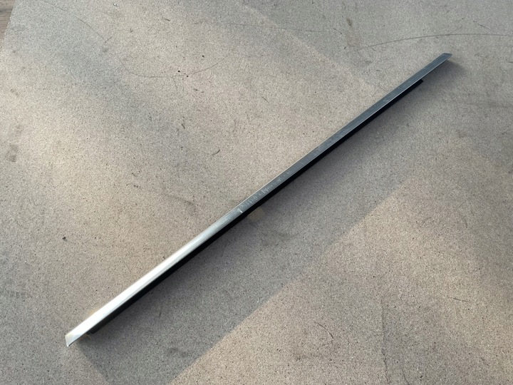 фото №1, Планка накладка зад левая mercedes w205 универсал