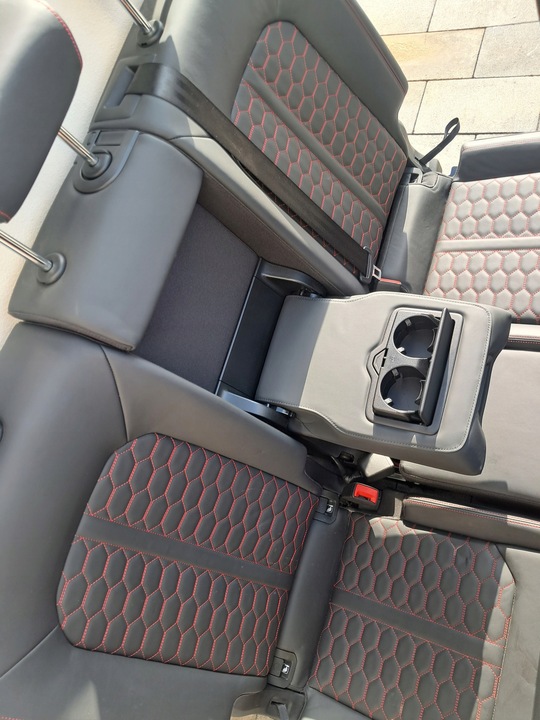 фото №11, Сиденья туннель подлокотник комплект audi rsq3 ii 83a