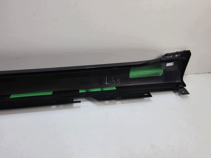 фото №8, Bmw i4 g26 2021- молдинг порогова права 5a36104 5a8dba4