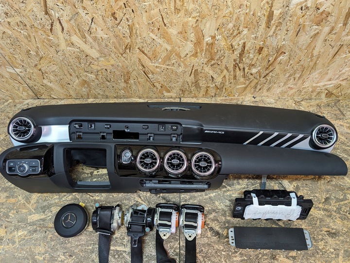 фото №5, Mercedes cla w 118 35 45 amg панель капот подушка air bag ремни комплект org