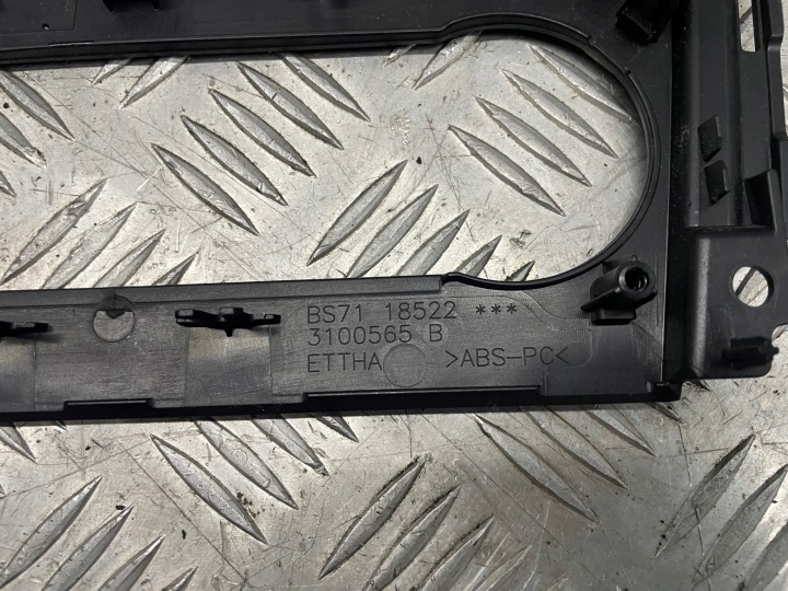 фото №5, Рамка панель середній bs71-18522 ford mondeo mk4 рестайлінг 10-14