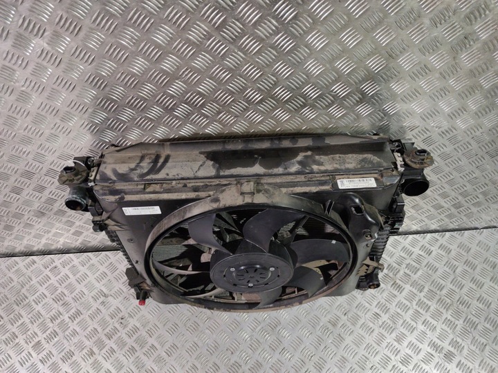 фото №10, Jeep grand cherokee 2014 радиаторов / комплект