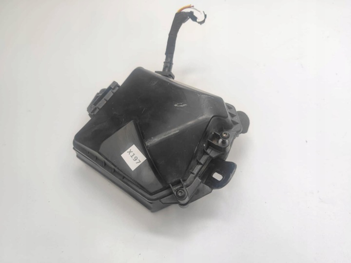 фото №5, Renault clio iii 2007 рамка / модуль предохранителей