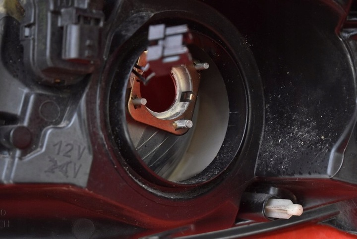 фото №8, Фара правий лампа перед uk 89902927 renault megane scenic 3 iii 09-16