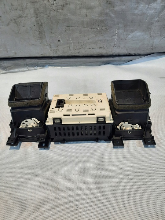 фото №7, Решітка повітропровід середня opel vectra c 09177133