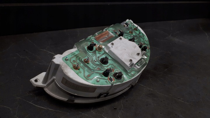 фото №11, 90534393 спідометр  манометр opel corsa b 1.2