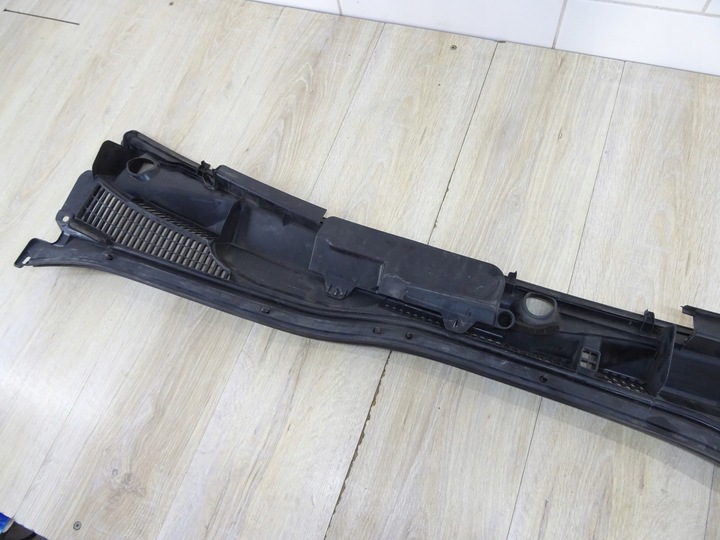 фото №7, Toyota land cruiser 120 панель під лобовим склом 55708-60050