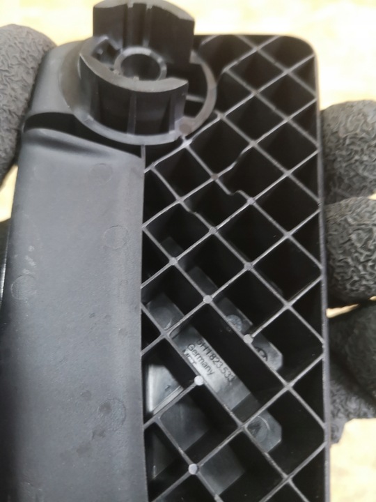 фото №3, Vw golf viii тяга капота