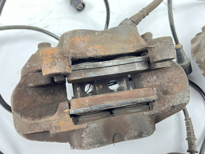 фото №8, Зажимы 4-tłoczkowe перед mercedes w124 124 e320 3,2 300ce 24v 300e 24v