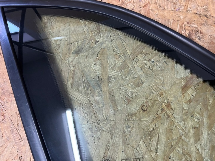 фото №9, Audi q5 i 1 2008 - 2016 стекло боковая кузовная дверь зад левое 8r0845299p