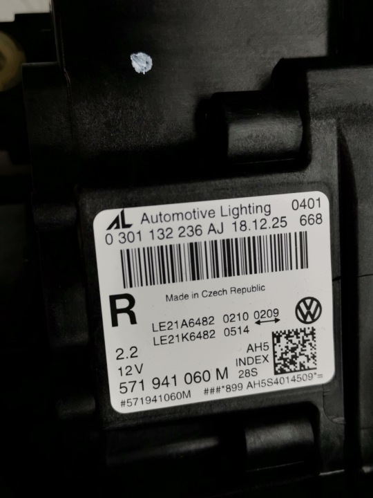 фото №10, Фара передняя полный led правая перед vw tiguan iii 571941060m новый