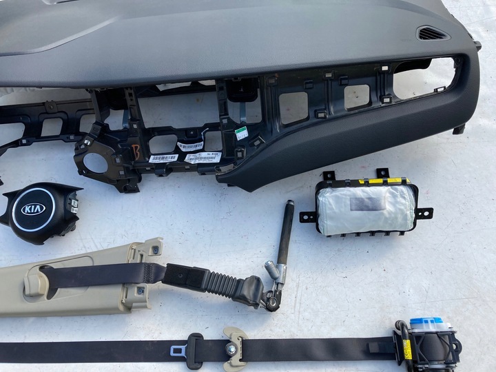 фото №6, Kia carens 4 iv панель капот консоль подушки ремни