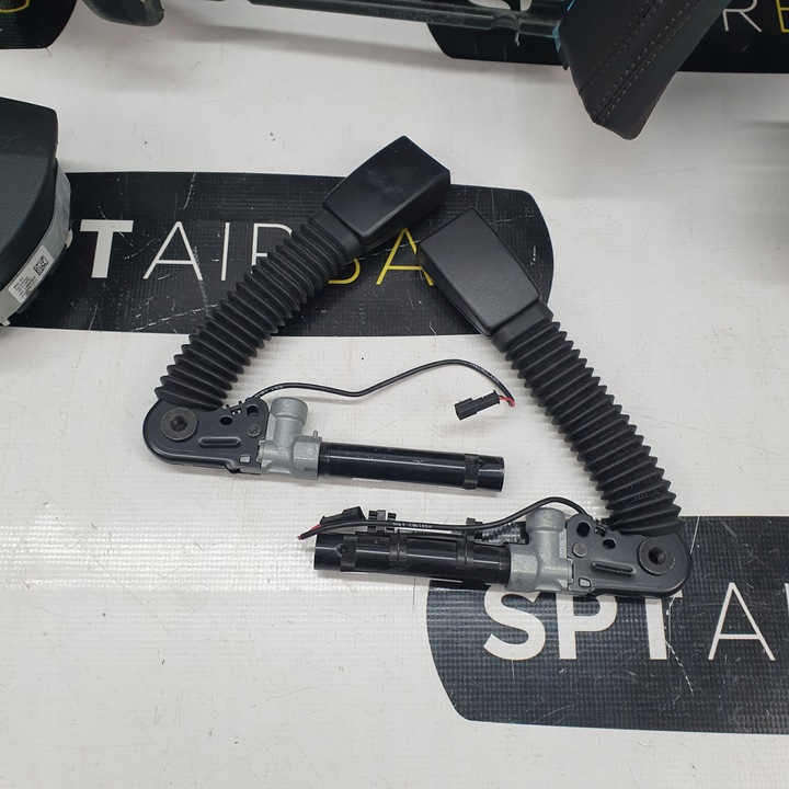 фото №12, F12 f13 панель консоль подушки ремни подушка безопасности