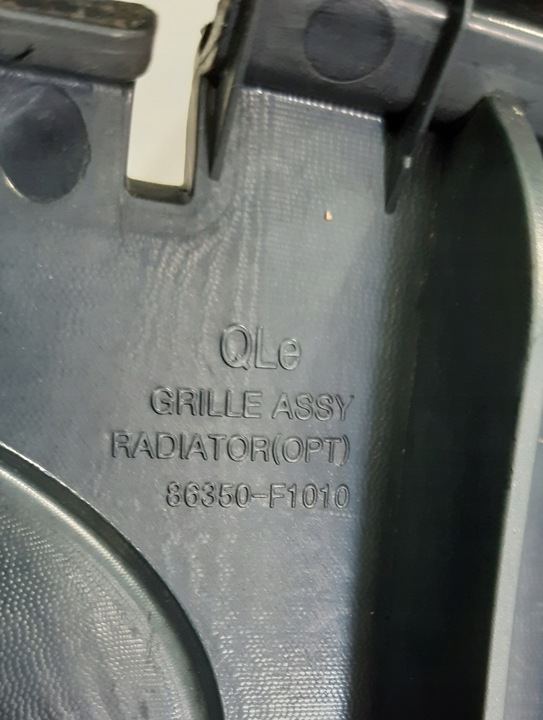 фото №11, Решітка решітка радіатора kia sportage iv 2015 - 86350-f1010