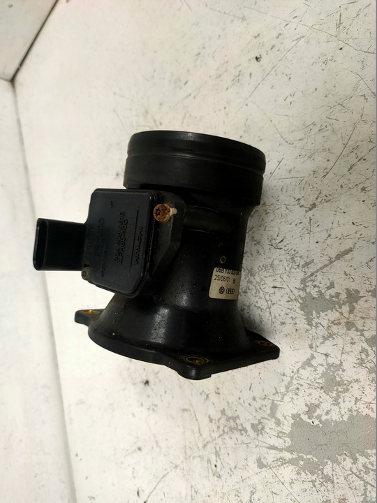 фото №1, Витратомір audi a4 b5 fl 06b133835bk