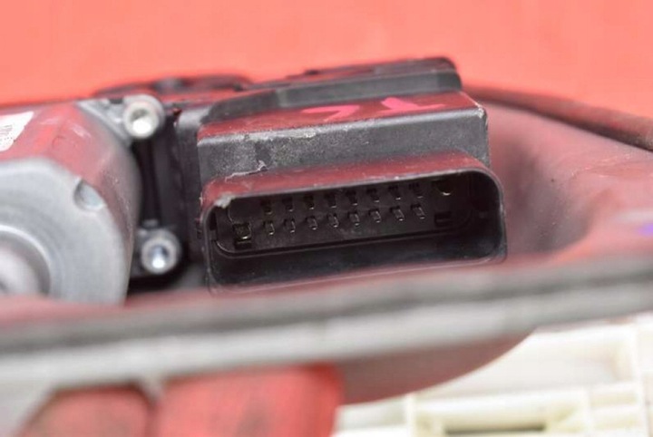 фото №13, Подъемник стекла левый зад 1k4839461 vw golf 5 v plus 03-09