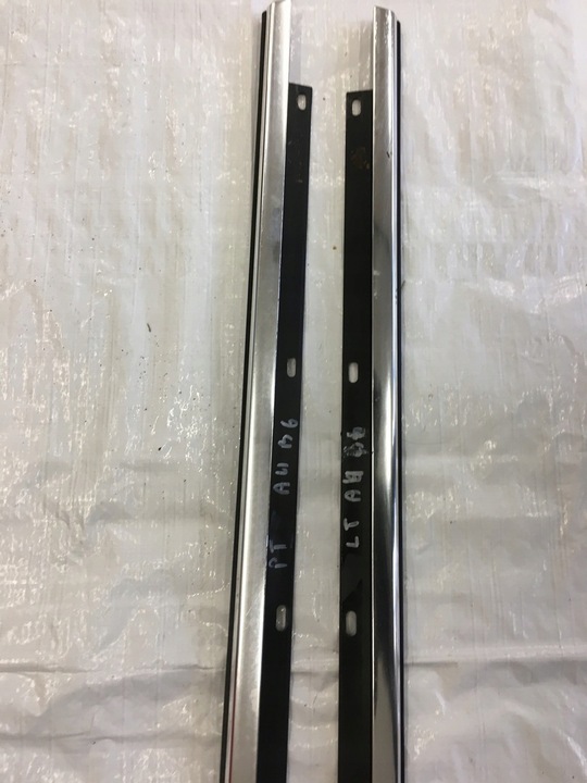 фото №11, Ущільнювач скла планка двері audi a4 b6 2000-2004 європа sedan