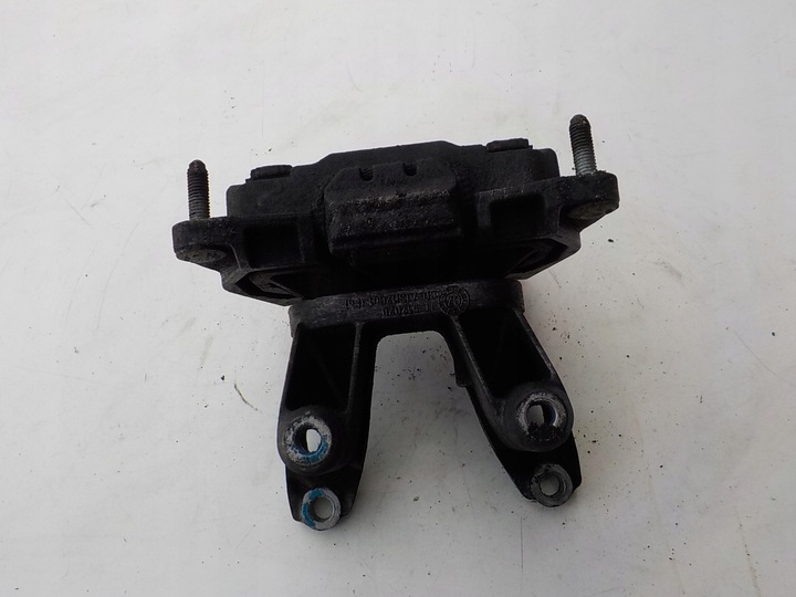 фото №8, Audi a6 c6 лапи кронштейн коробки коробки передач 4f0399115as