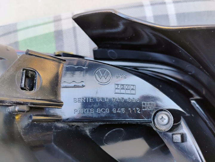 фото №12, Vw polo v 6c рестайлинг 14-17 лампа зад правая 6c0945096m 6c0945112b оригинал оригинальный номер