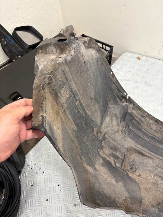 фото №7, Подкрылок правый перед nissan navara d40 63840eb300
