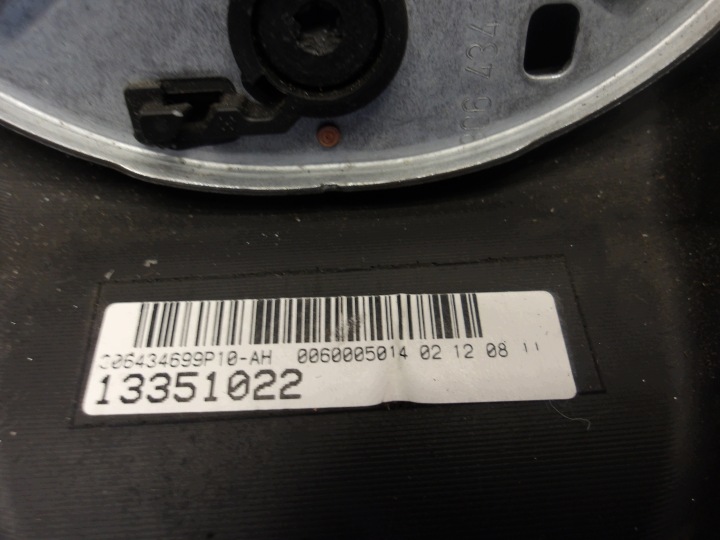 фото №5, Opel astra j руль 13351022