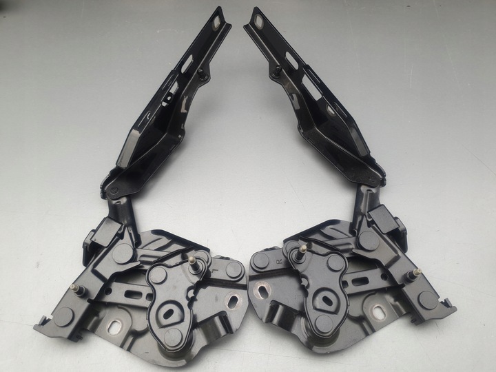 фото №1, Porsche taycan петля капота кришки лівий