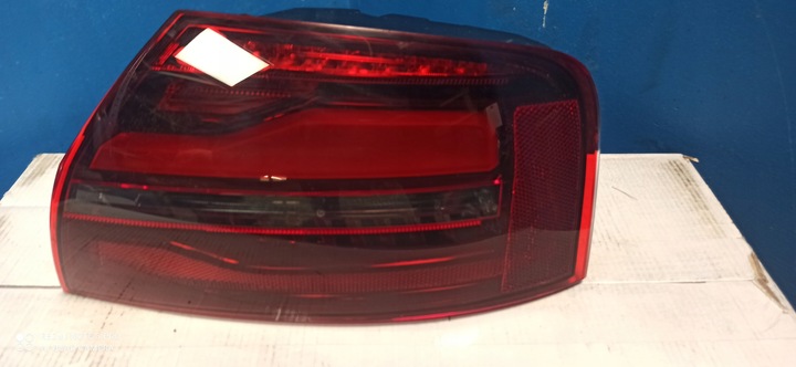 фото №5, Комплект лампа зад audi a8 d4 usa led 4h0945095m