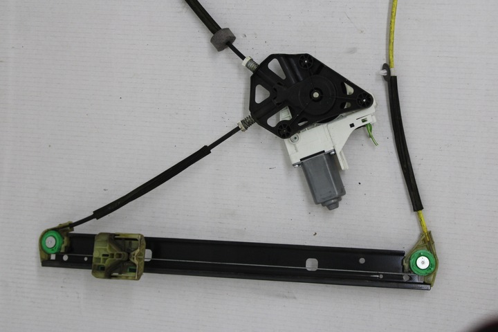 фото №8, Audi q3 8u 2011r- підйомник вікна праві перед