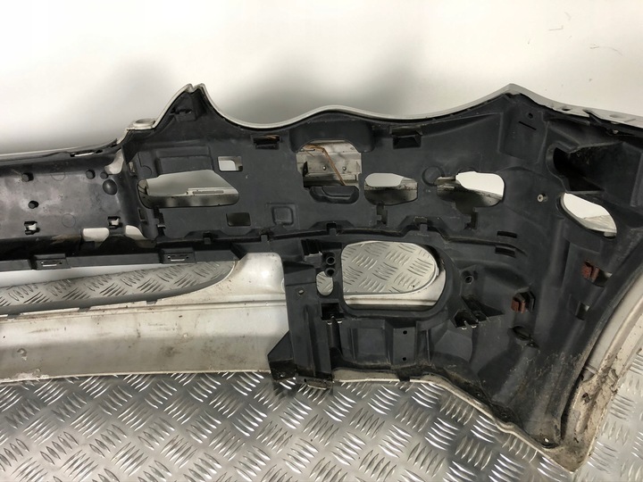 фото №7, Mercedes c-klasa w203 бампер перед переднее a2038850025