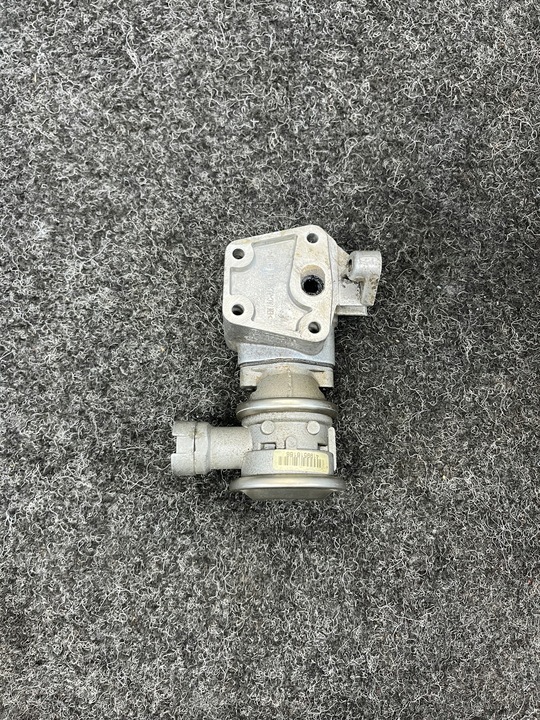 фото №5, Vw audi seat skoda 8v клапан egr 06a131166e