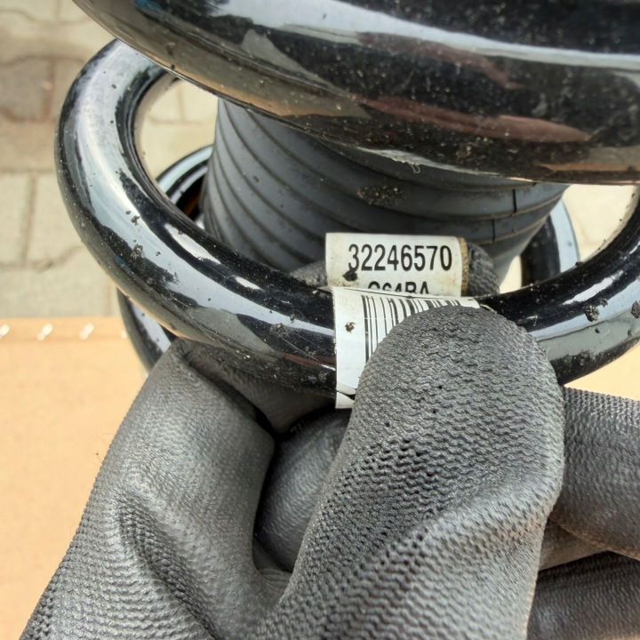 фото №16, Volvo v60 polestar ohlins амортизатор левый p32269704 32269704 32246570