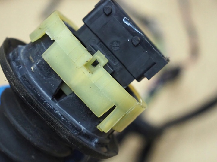 фото №13, Peugeot 307 cc cabrio установка дверь правая евро