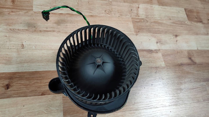 фото №1, Jeep grand cherokee wk вентилятор повітродувка uk