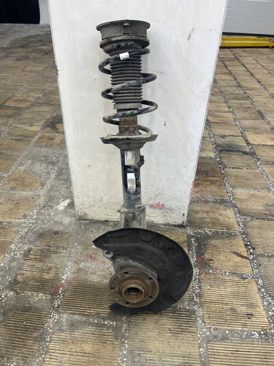 фото №9, Поворотна опора mcperson праві перед vw skoda оригінал