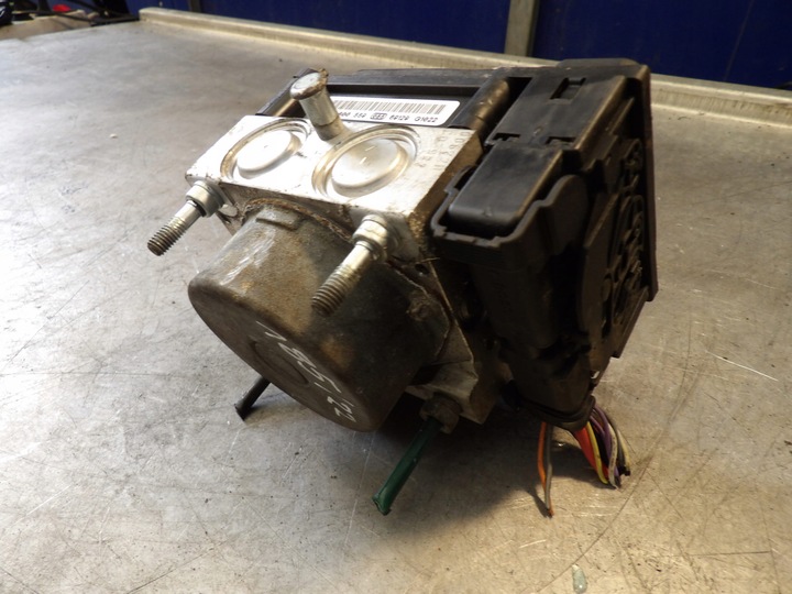 фото №1, Насос abs renault clio iii 1,2b 0265800559