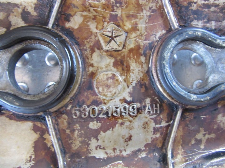 фото №8, Dodge durango ii 5.7i 2005 кришка клапанів головки