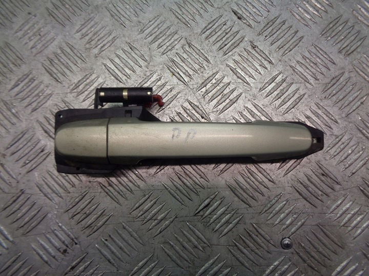 фото №1, Ручка права передня зовнішня avensis t25 6t1