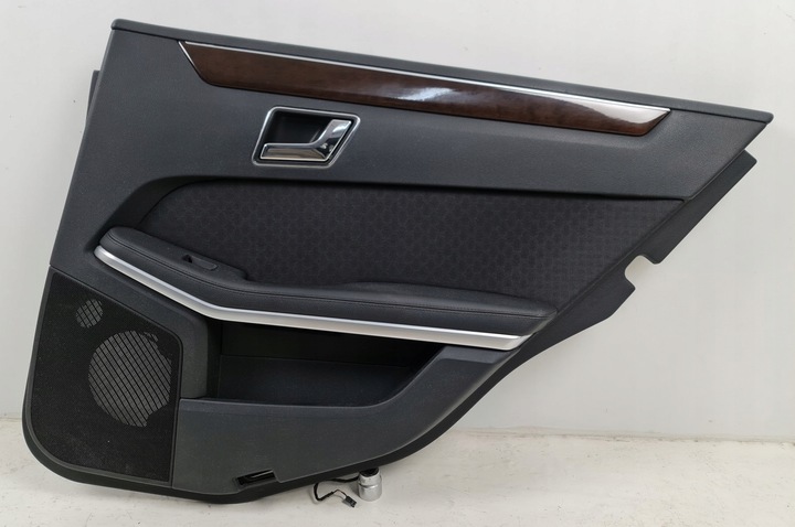 фото №1, Обивка боковина дверь правые зад mercedes w212