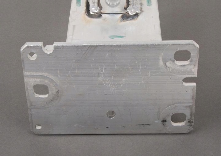 фото №6, Кронштейн vag audi a4 a5 rs5 оригинальный 8k0807134d