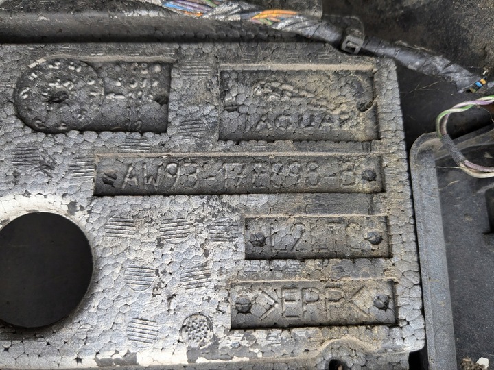 фото №13, Комплектный бампер перед переднее jaguar xj xjl x351 09- лак: ner