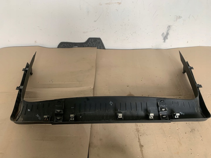 фото №10, Ford mustang mach-e rwd 21r захист оббивка кришки багажника