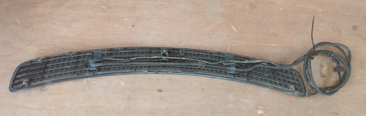 фото №10, Mercedes w203 решётка впуск воздуха капота a2038800205