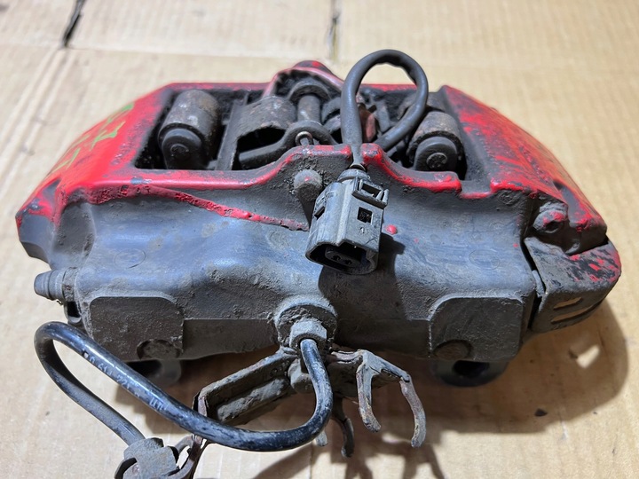 фото №7, Audi q7 4l супорт гальмівний 330mm лівий зад задній 4 поршневий brembo