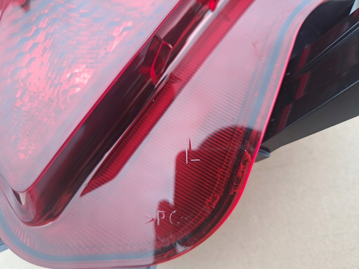 фото №12, Лампы бампера зад 6pin комплект l+p hyundai tucson iv n-line новое