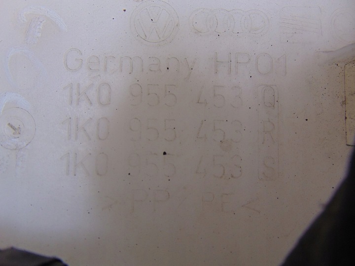 фото №10, Бак рідини склоомивача vw golf vi ксенон 1k0955453q