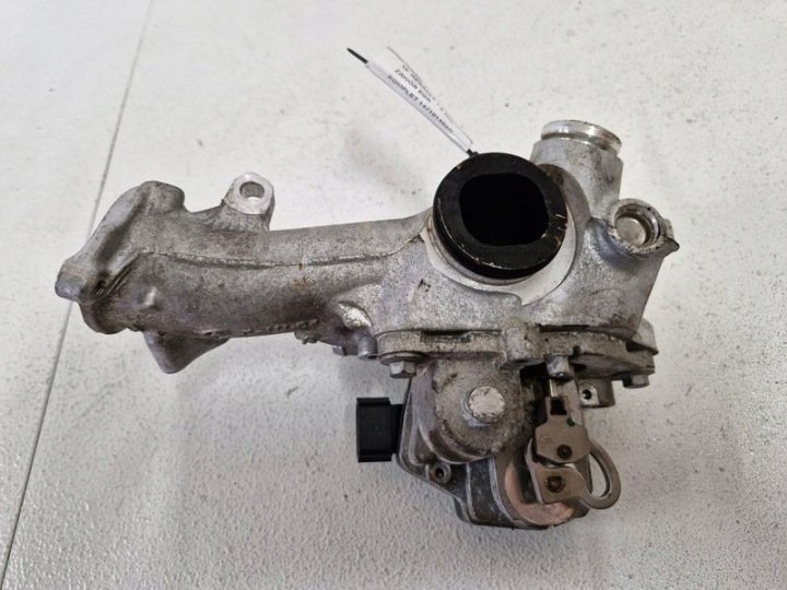 фото №6, Sandero 2 ii megane iv 1.5 блакитний dci клапан egr корпус 147101423r 147170061r