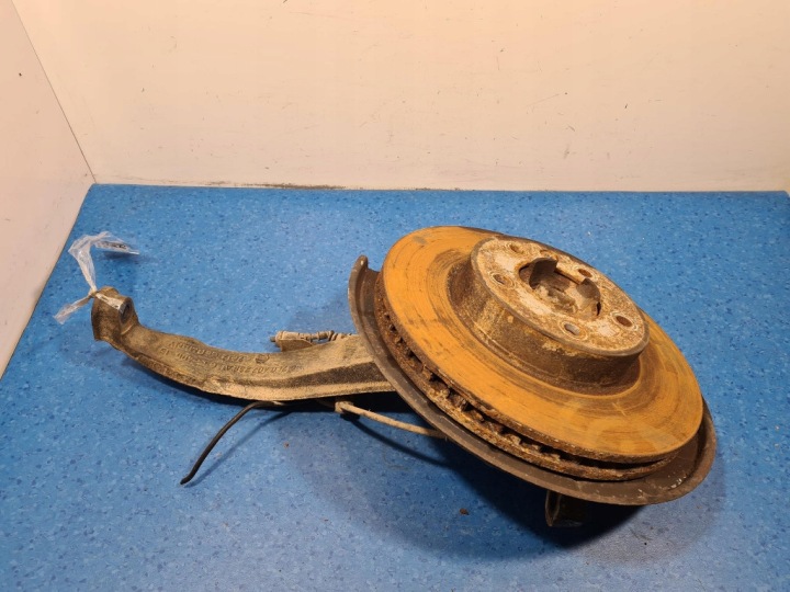 фото №5, Volkswagen touareg v6 3.0 поворотна опора права. 7l0407258a bks
